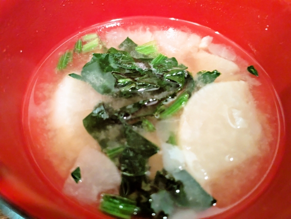 ほうれん草と大根のみそ汁