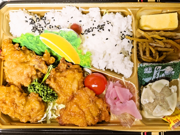 唐揚げ弁当