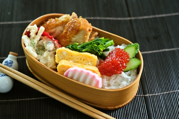 鶏照り筋子弁当