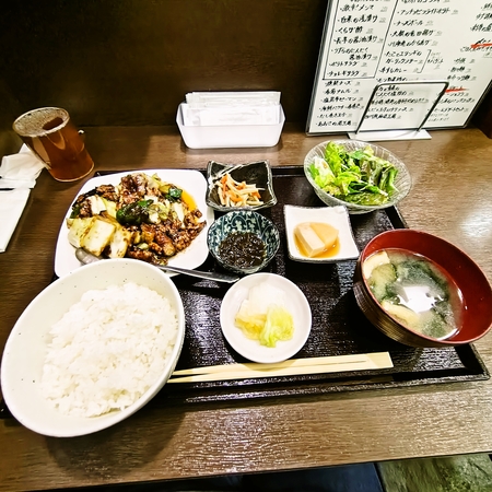 茄子とひき肉の味噌炒め定食（みやび）