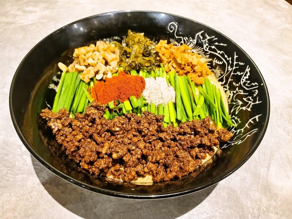 中華酒場アイニー