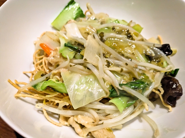 塩餡かけかた焼きそば