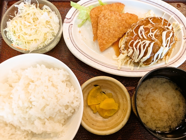 マヨ照りハンバーグランチ