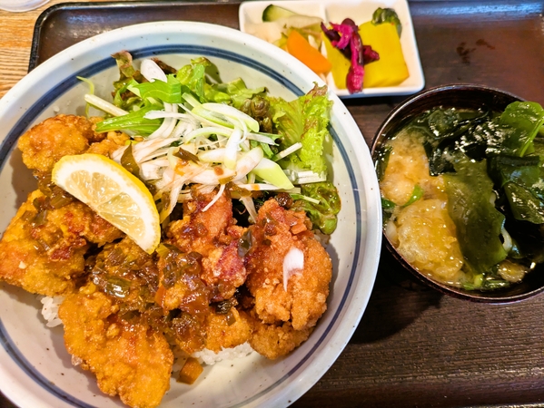 唐揚げ丼
