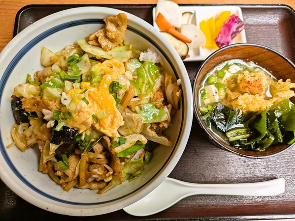 回鍋肉丼