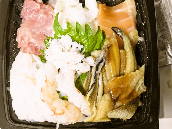 海鮮丼