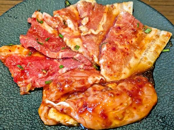 牛豚鶏のトリプルカルビ