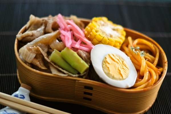 ナポリタン焼き肉弁当