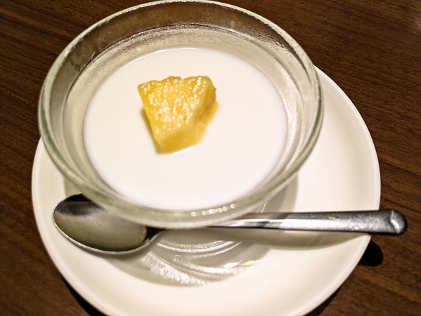 パイン杏仁豆腐