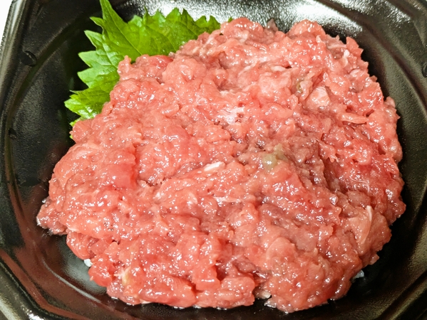 本マグロ中トロたたき丼
