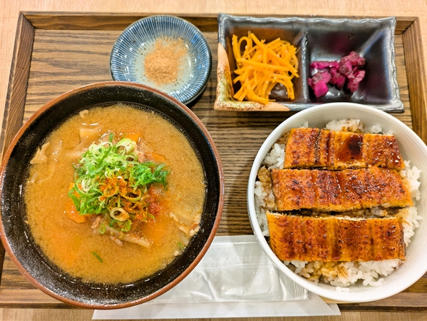 豚汁鰻丼セット