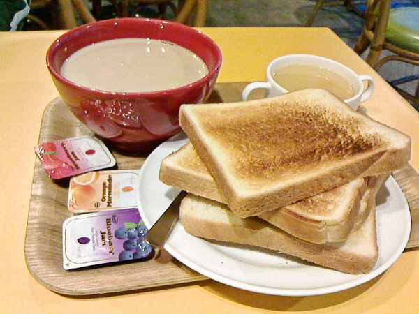 sakura hotel