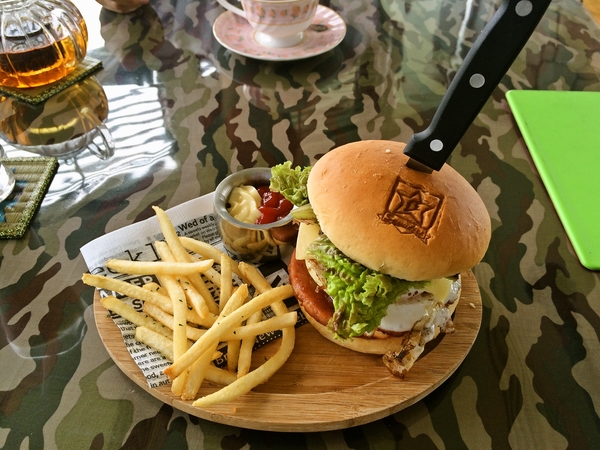 ガルパンサンダースバーガー