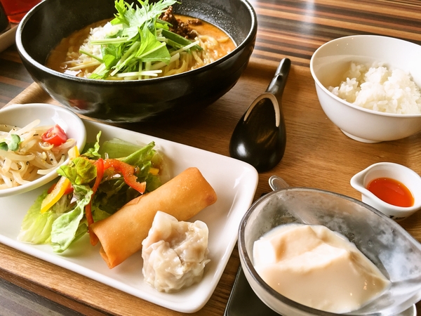激ウマ坦々麺ランチ