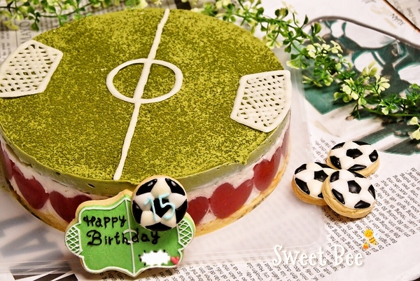 レアチーズケーキ　サッカーver.