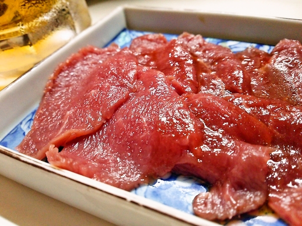 ラムの刺し身！