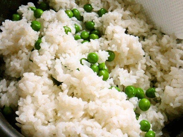 グリーンピースご飯