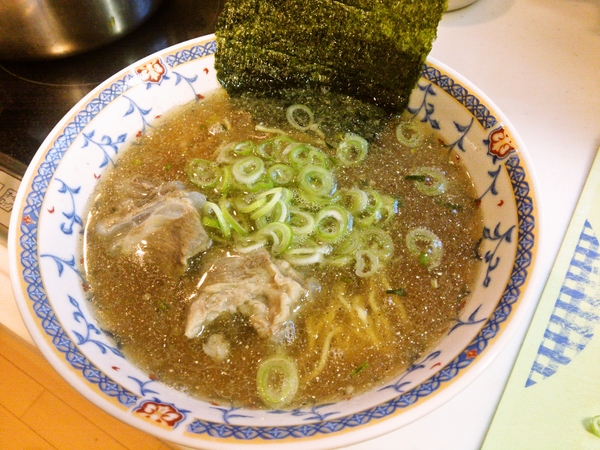 今流行りの魚介豚骨