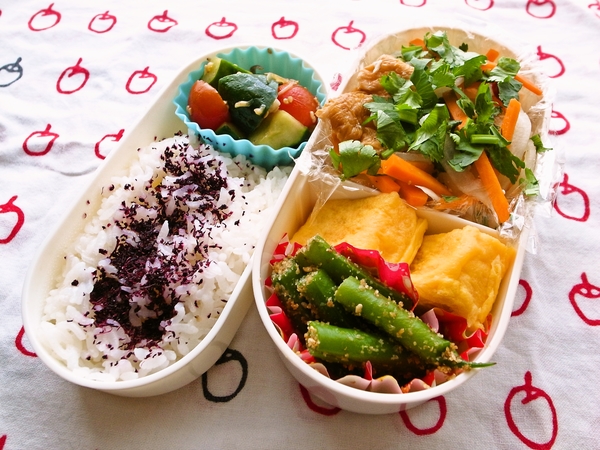 鶏肉と大根なますのベトナム風弁当