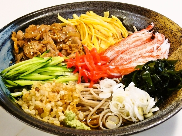 冷やし肉たぬき蕎麦