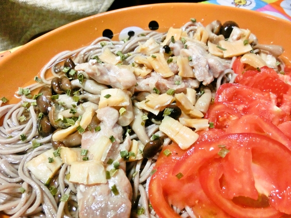 冷やしトマト蕎麦