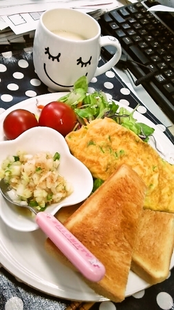 サンバルマタ（もどき）でトースト　　ワンプレートランチ♪