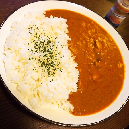 無印良品のバターチキンカレー。