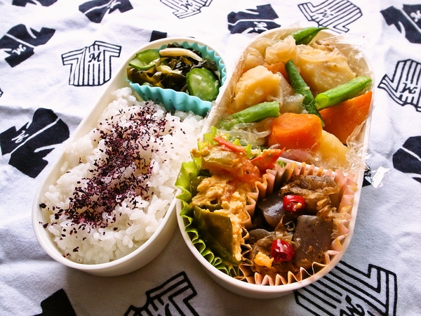 肉じゃが弁当