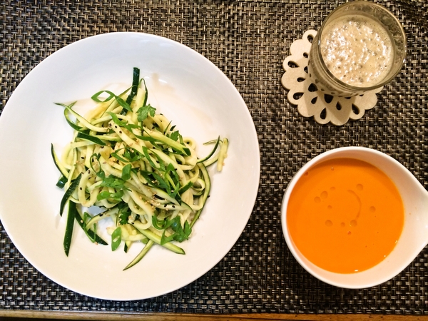 ズッキーニうどんとトマトスープ♡