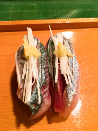 厚岸喜州寿司のさんま握り