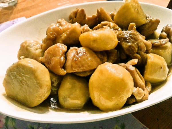 鶏肉と里芋の中華風ピリ辛甘辛炒め煮☆