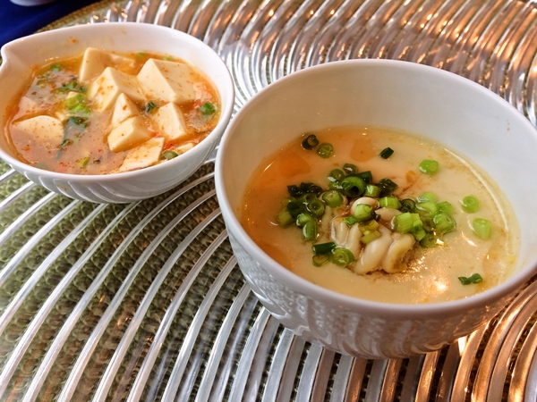 シャウ・ウェイさんのカニ味噌の麻婆豆腐と白子の茶碗蒸し