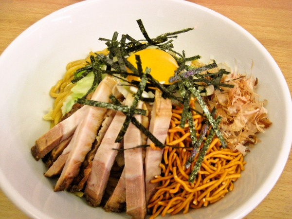 町田の油そば専門店「noodle　SPUNKY」の油そば！！
