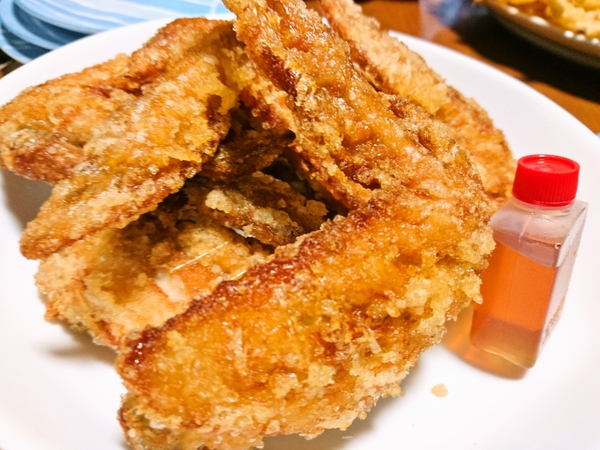 唐揚げ&カレー焼次元の週末限定手羽先の唐揚