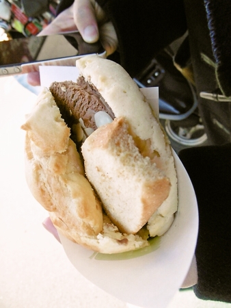 世界で２番めにおいしい焼きたてメロンパンアイス 自由が丘店♪