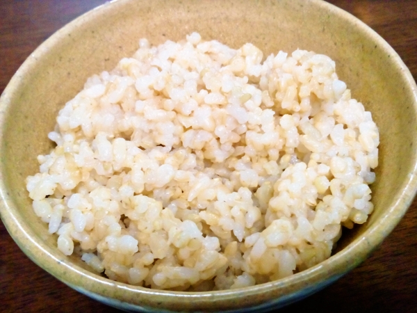 朝食はかどまさやのスーパー玄米ご飯♪