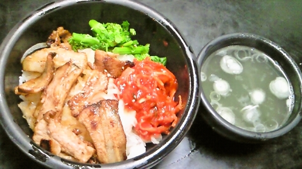 豚肉丼