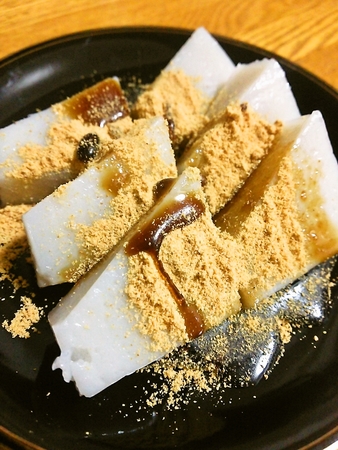 船橋屋さんのくず餅