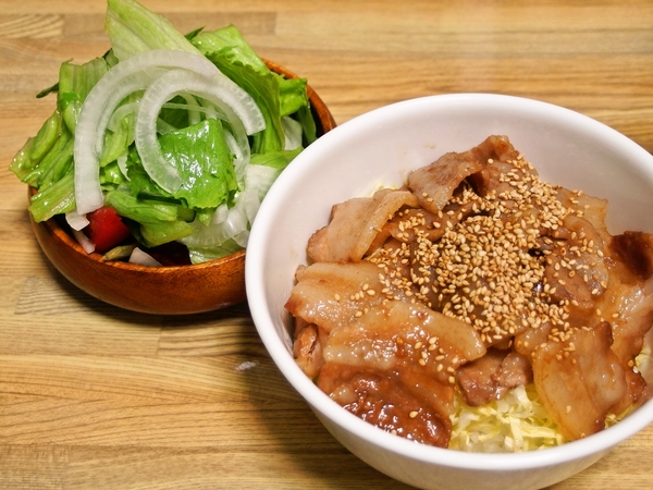 豚バラ丼