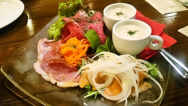 前菜盛り合わせ