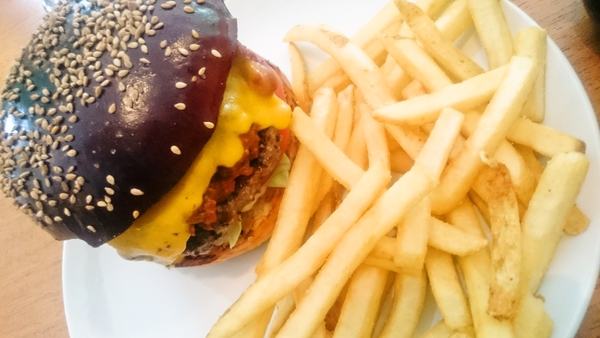 エース バーガー カフェ