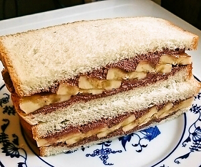 ココア豆腐クリームのバナナサンド