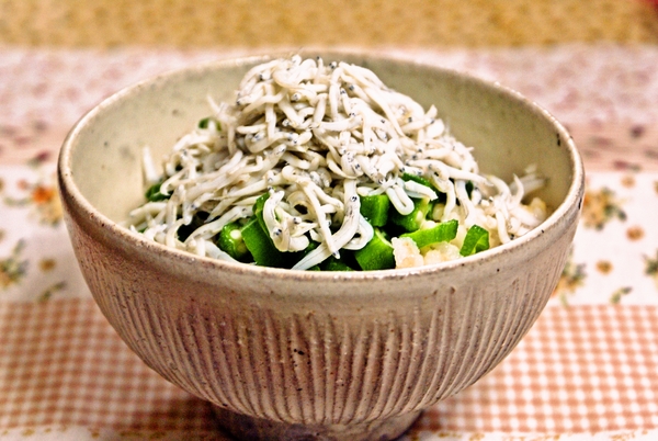 おくらしらす玄米丼♪