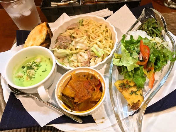 釧路レストランソワニエ　ワンプレートランチ1000円