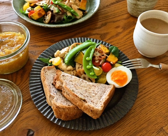 かどまさやの玄米赤飯゜で朝食♪