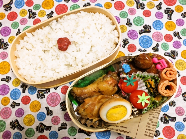 手羽元の親子煮弁当