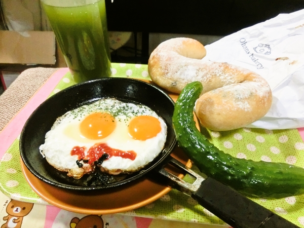 朝食