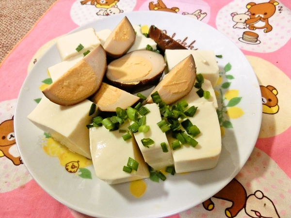 煮卵と豆腐