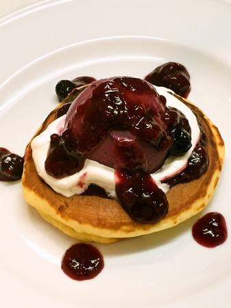 ベリーパンケーキ