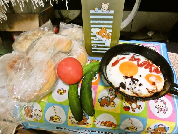 朝食